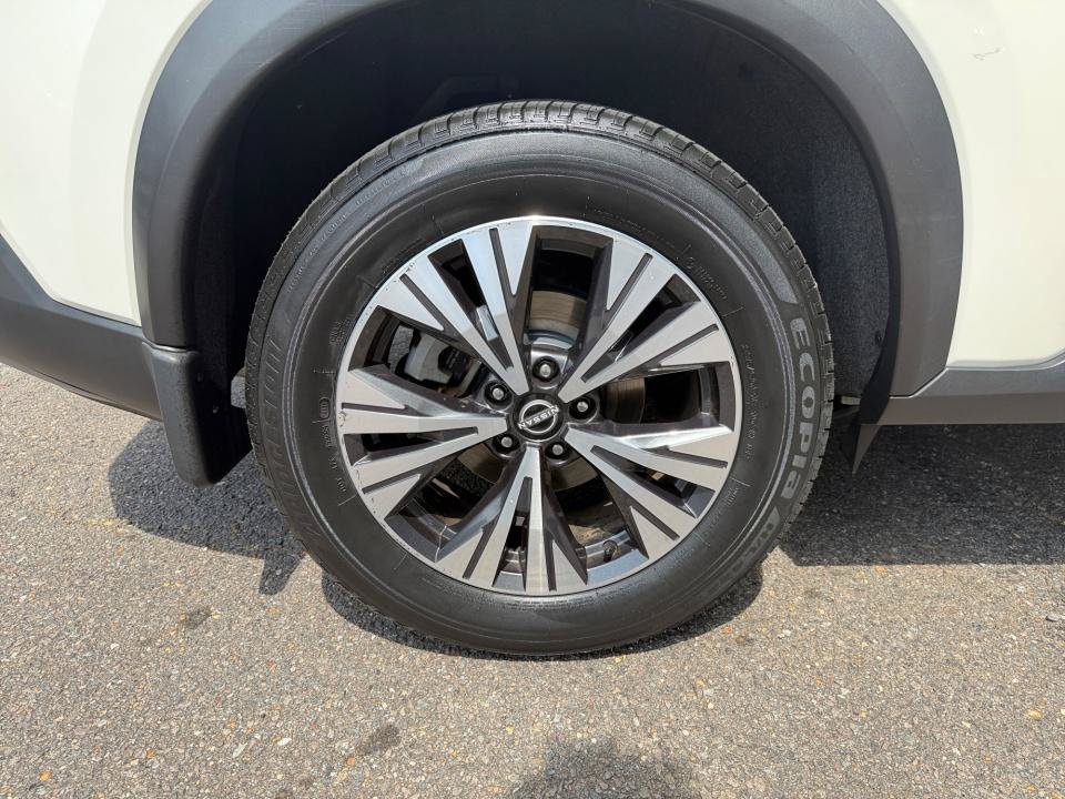 Used 2023 Nissan Rogue SV w/ SV Premium B Package AWD/4WD image 27