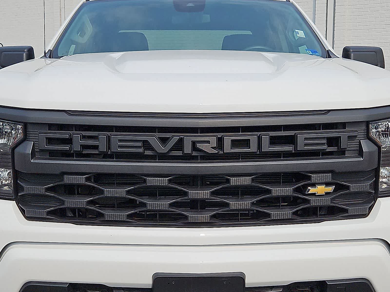 Used 2026 Chevrolet Silverado 1500 Custom AWD/4WD image 34