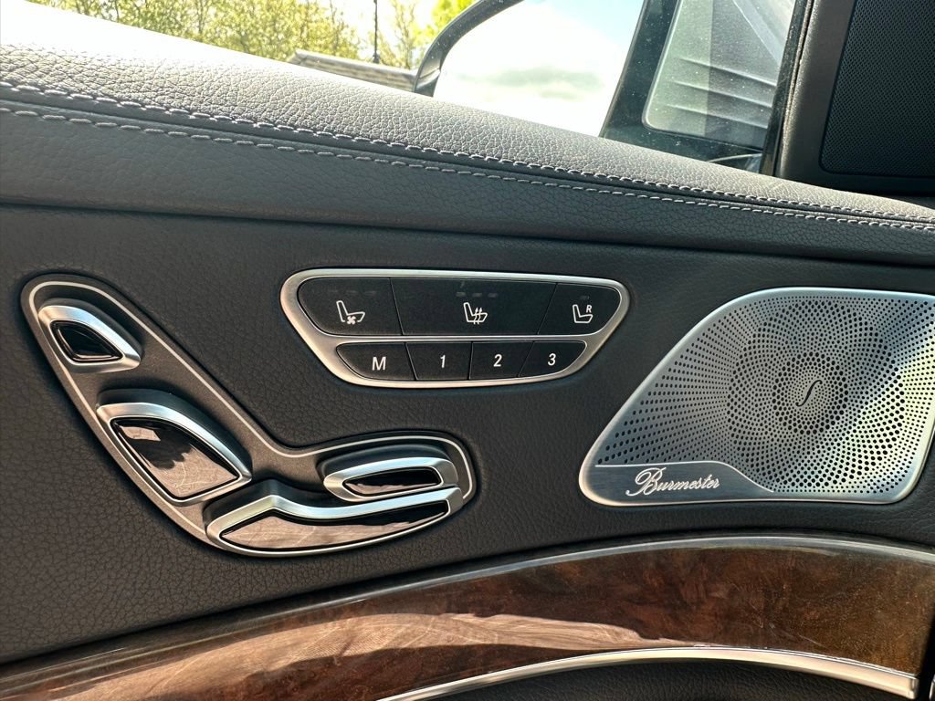 Used 2015 Mercedes-Benz S 550 4MATIC Sedan image 11