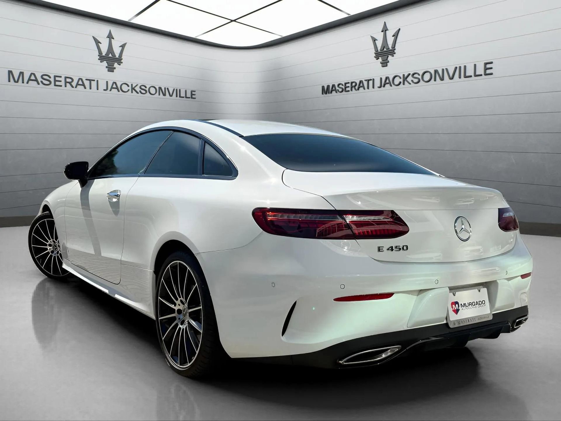 Used 2022 Mercedes-Benz E 450 Coupe image 3