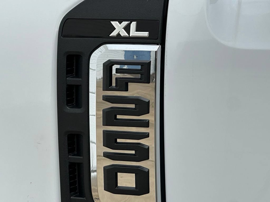 New 2026 Ford F250 XL AWD/4WD image 28