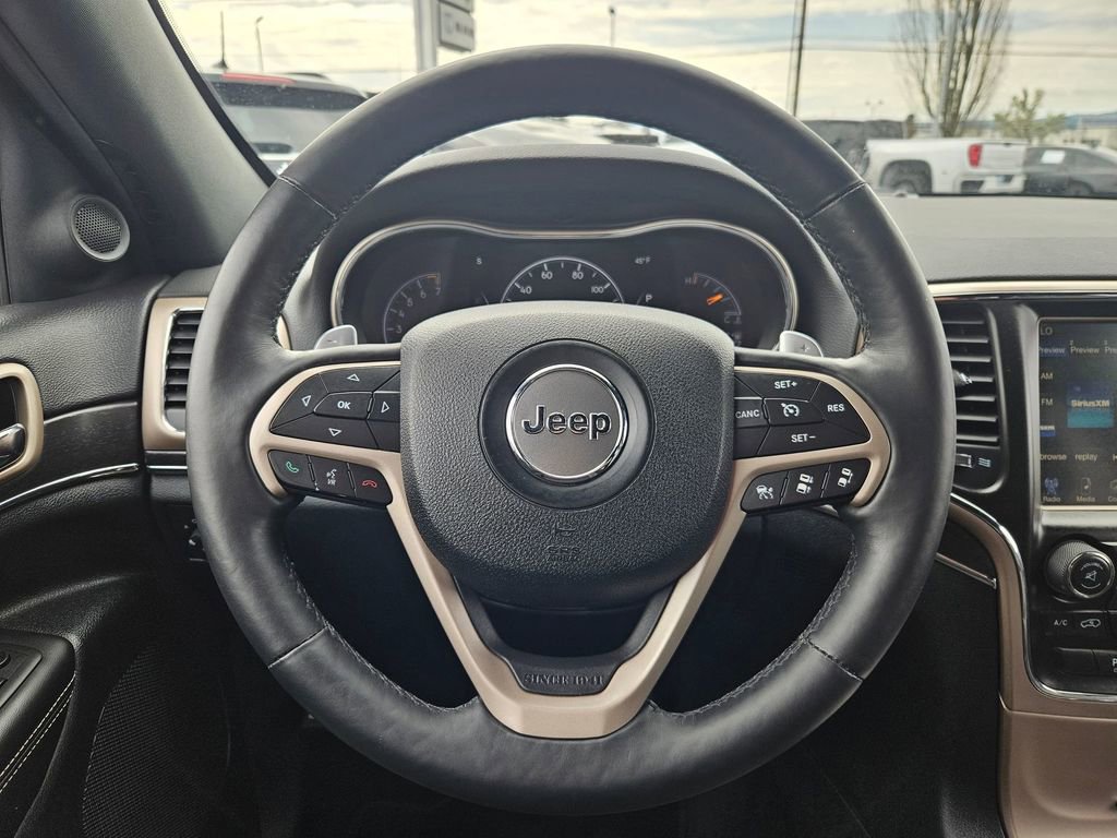 Used 2015 Jeep Grand Cherokee Limited w/ Luxury Group II image 14