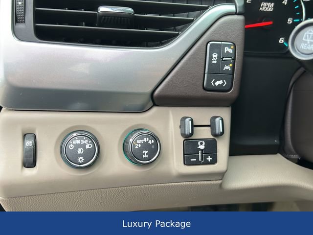 Used 2017 Chevrolet Tahoe LT image 14