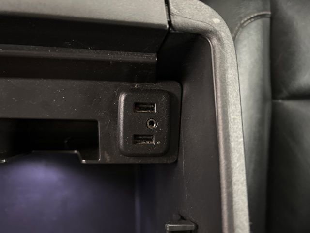 Used 2017 Chevrolet Tahoe LT w/ Luxury Package AWD/4WD image 21