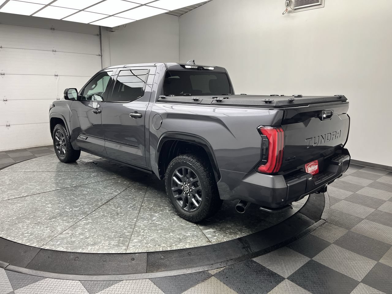 Used 2023 Toyota Tundra Platinum AWD/4WD video 2