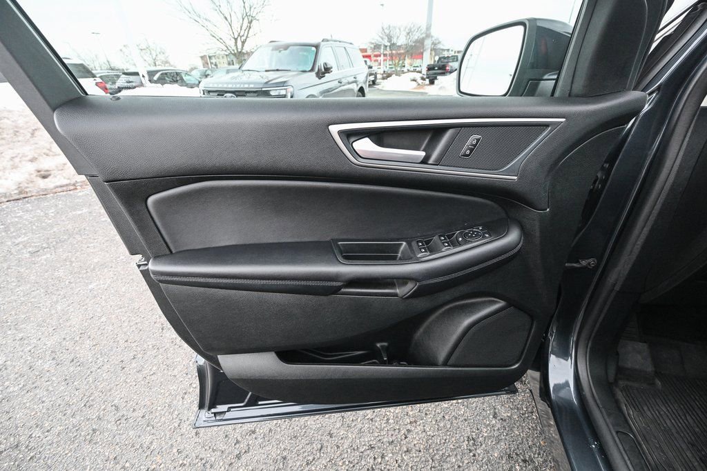 Certified 2024 Ford Edge SEL w/ Convenience Package image 21