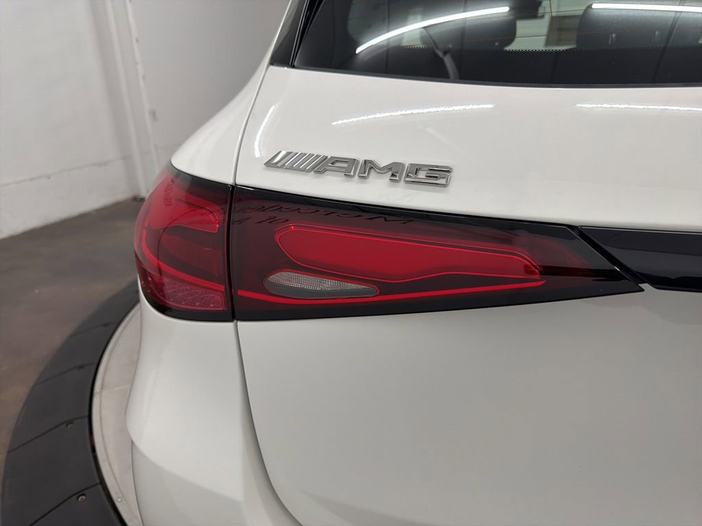 New 2026 Mercedes-Benz GLC 43 AMG 4MATIC image 11