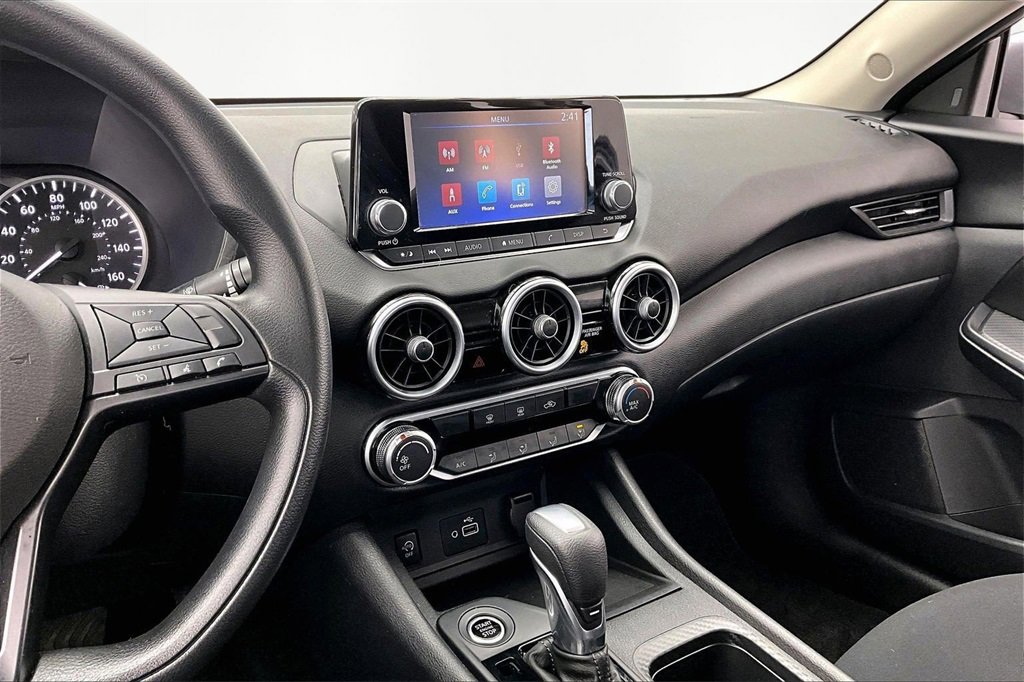 Used 2024 Nissan Sentra S image 6