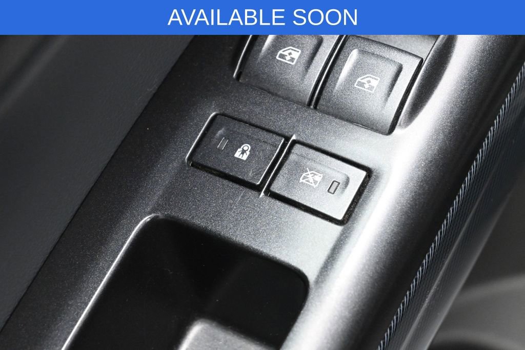 Used 2015 Chevrolet Colorado Z71 AWD/4WD image 14