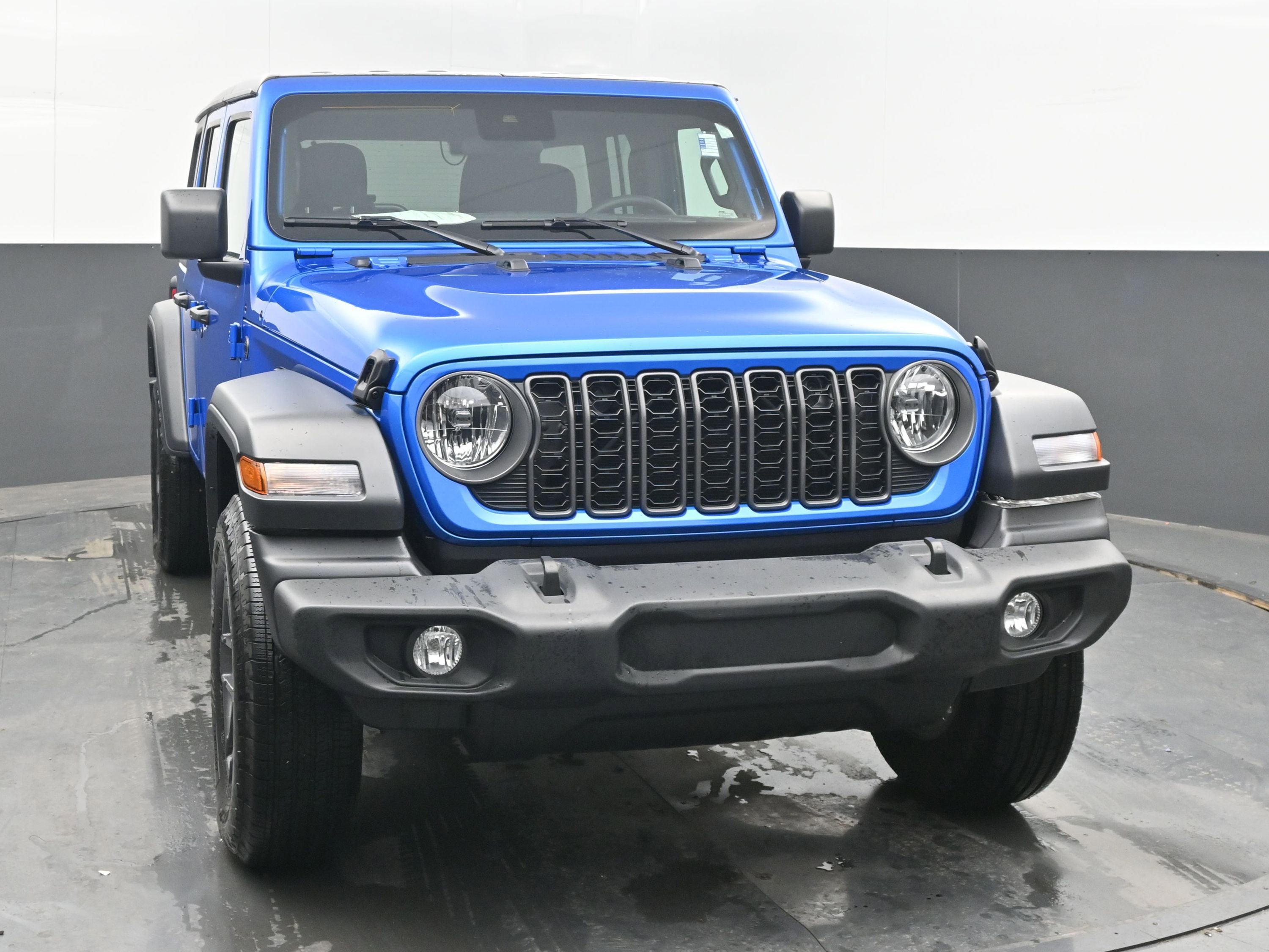 Used 2025 Jeep Wrangler Sport S image 3