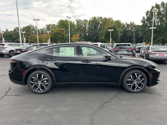 New 2026 Toyota Crown XLE image 4