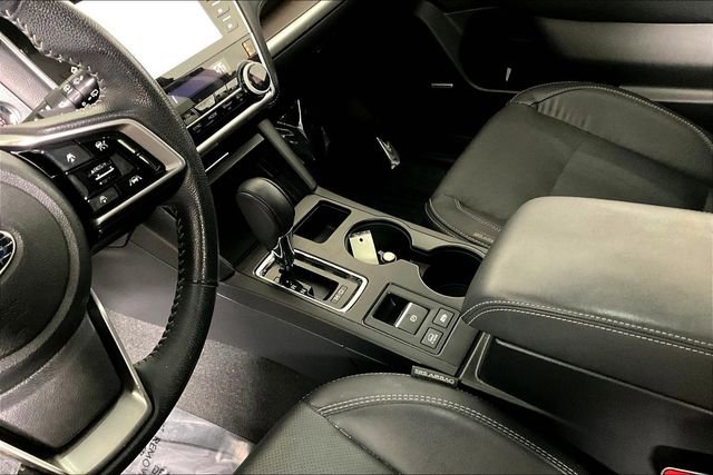 Used 2018 Subaru Outback 2.5i Limited image 17