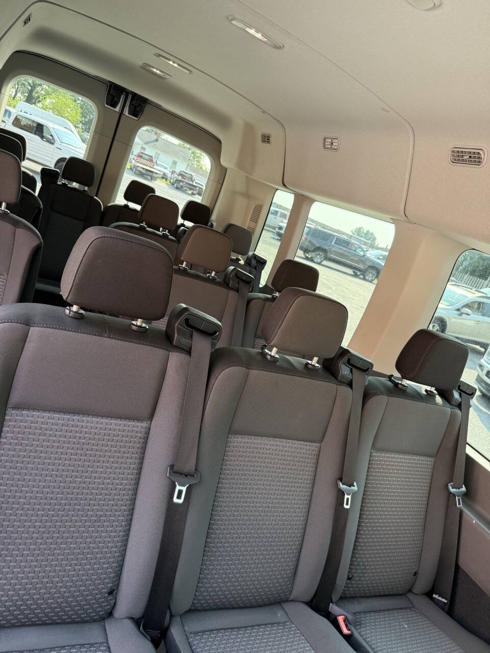 Used 2025 Ford Transit 350 XLT RWD image 10