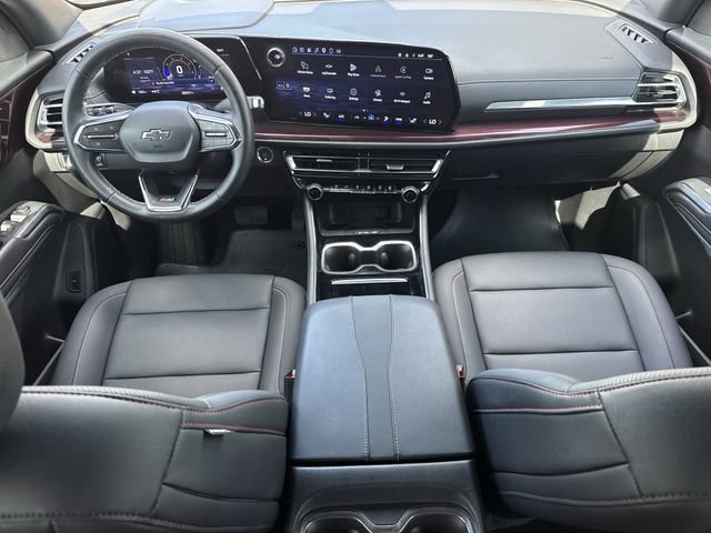 Certified 2025 Chevrolet Traverse Z71 w/ Driver Confidence Package AWD/4WD image 13