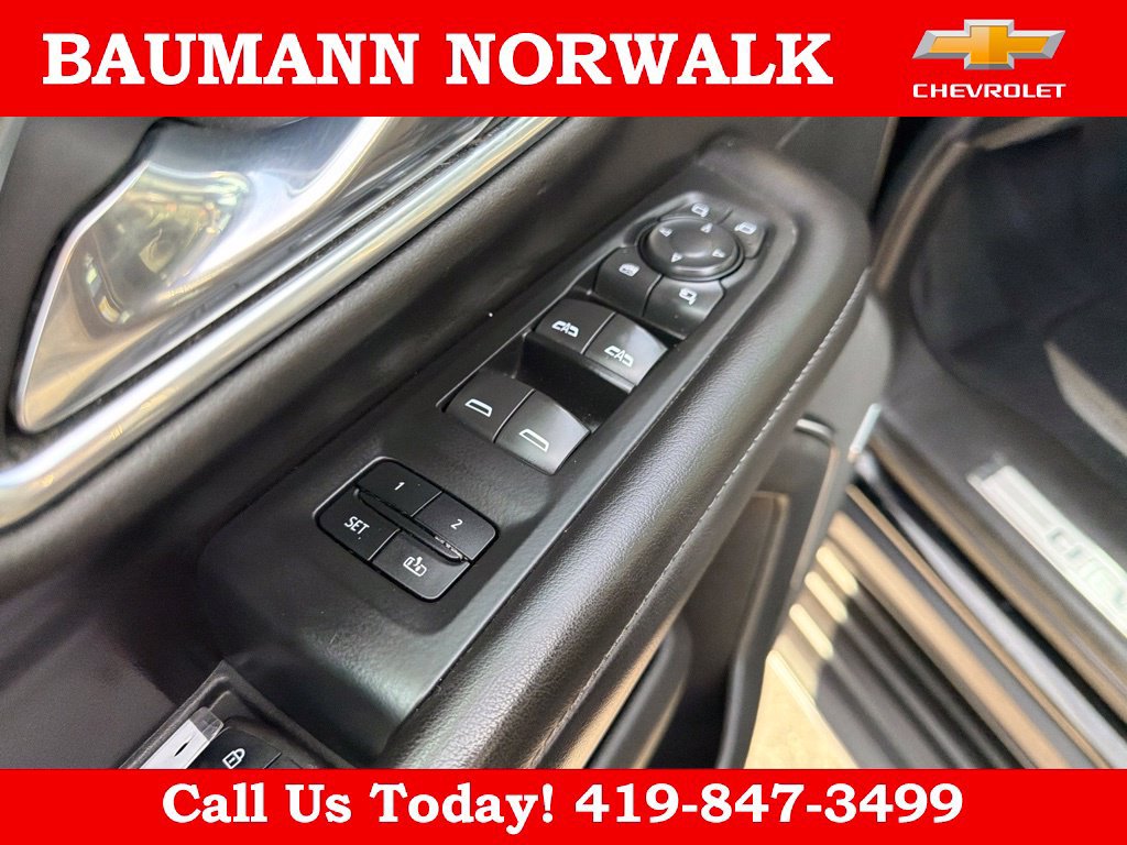 Used 2021 Chevrolet Tahoe LT w/ LT Signature Package AWD/4WD image 19