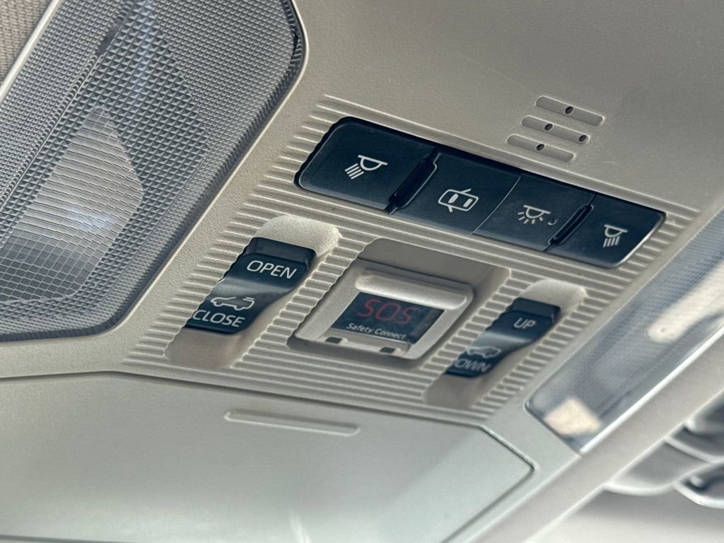 Used 2019 Toyota RAV4 XLE w/ Convenience Package image 35