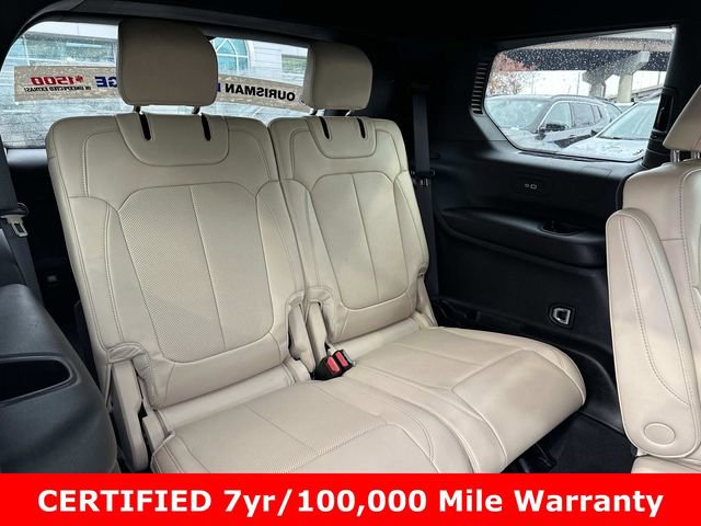 Certified 2023 Jeep Grand Cherokee L Limited w/ Luxury Tech Group II image 16