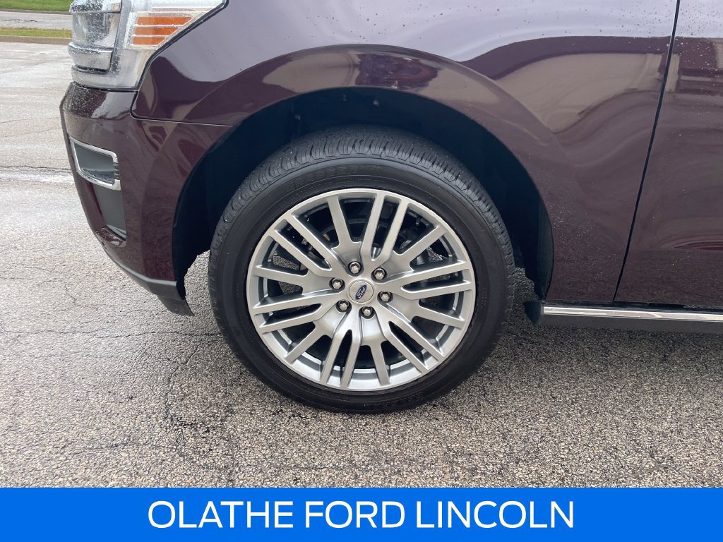 Used 2024 Ford Expedition Max Limited AWD/4WD image 32