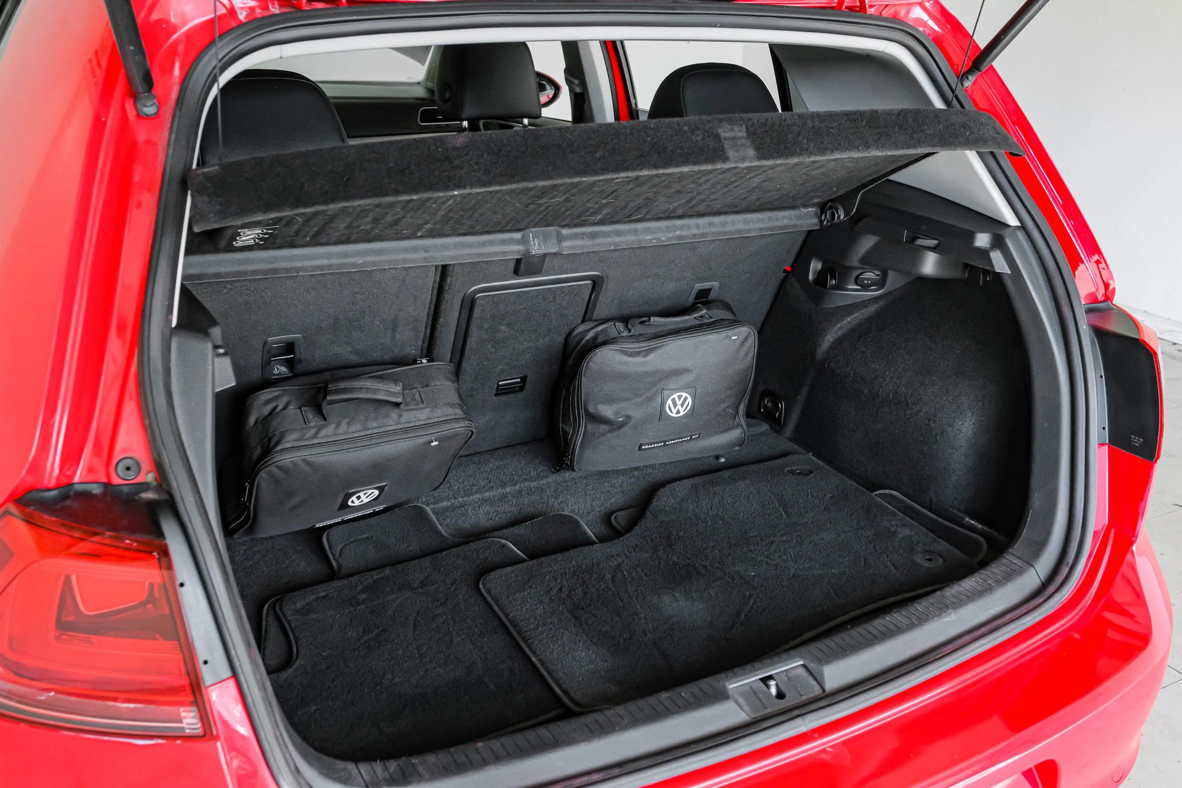 Used 2015 Volkswagen Golf SE image 45