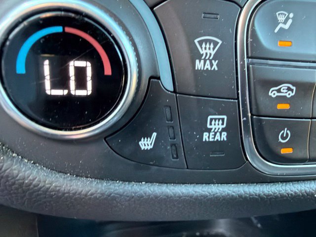 Used 2020 Chevrolet Equinox LT FWD image 11