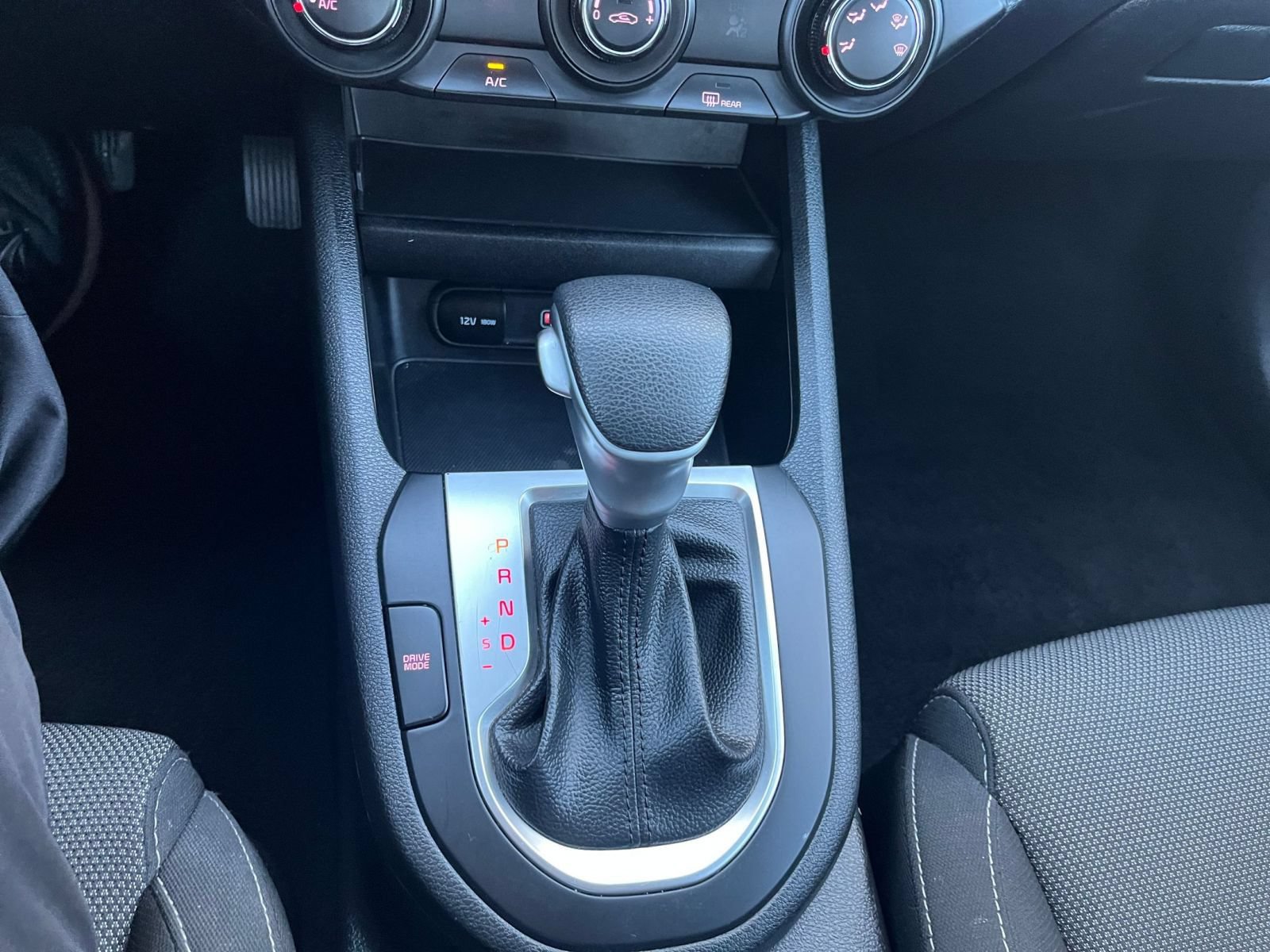Used 2024 Kia Forte LXS FWD image 38