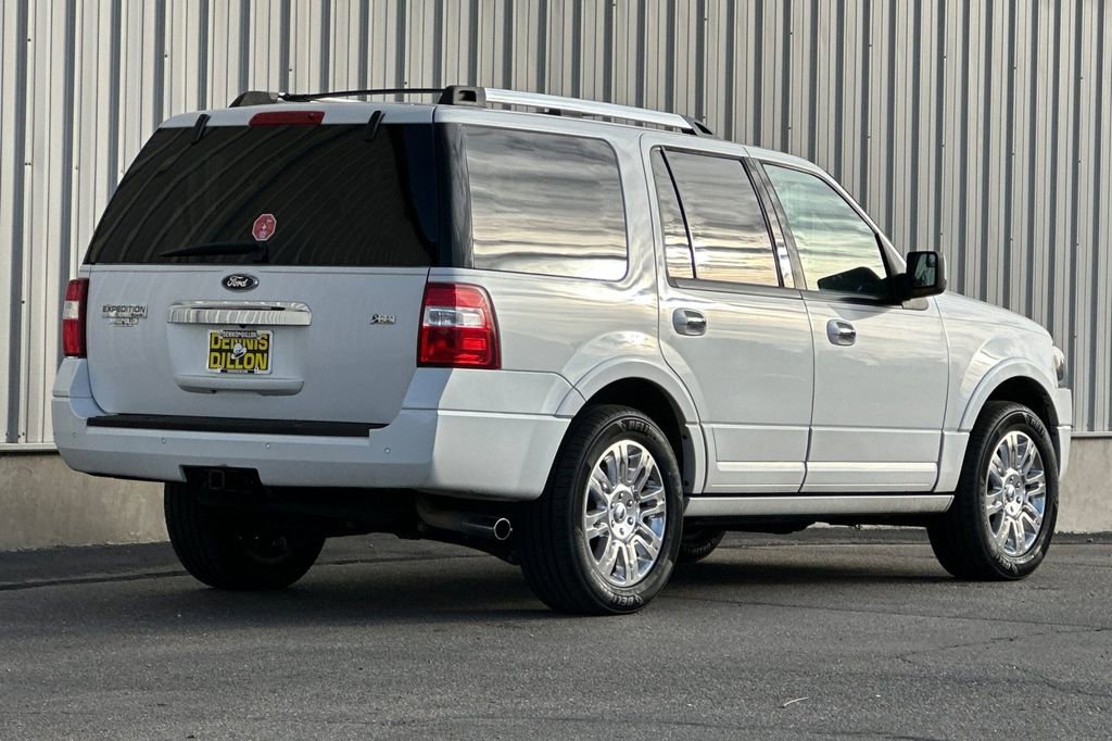 Used 2013 Ford Expedition Limited RWD image 4