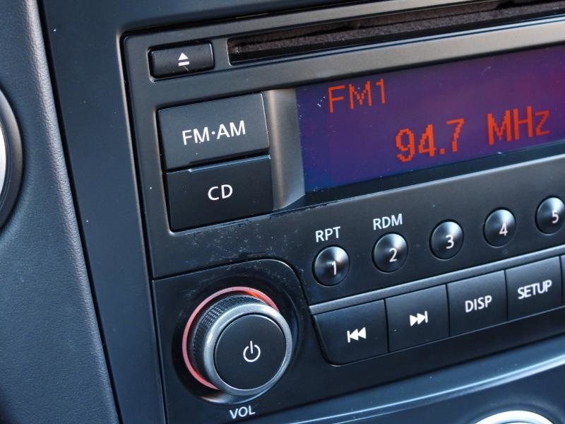 Used 2016 Nissan 370Z Coupe image 34