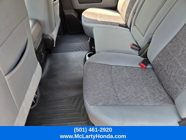 Used 2019 RAM 1500 Big Horn RWD image 15