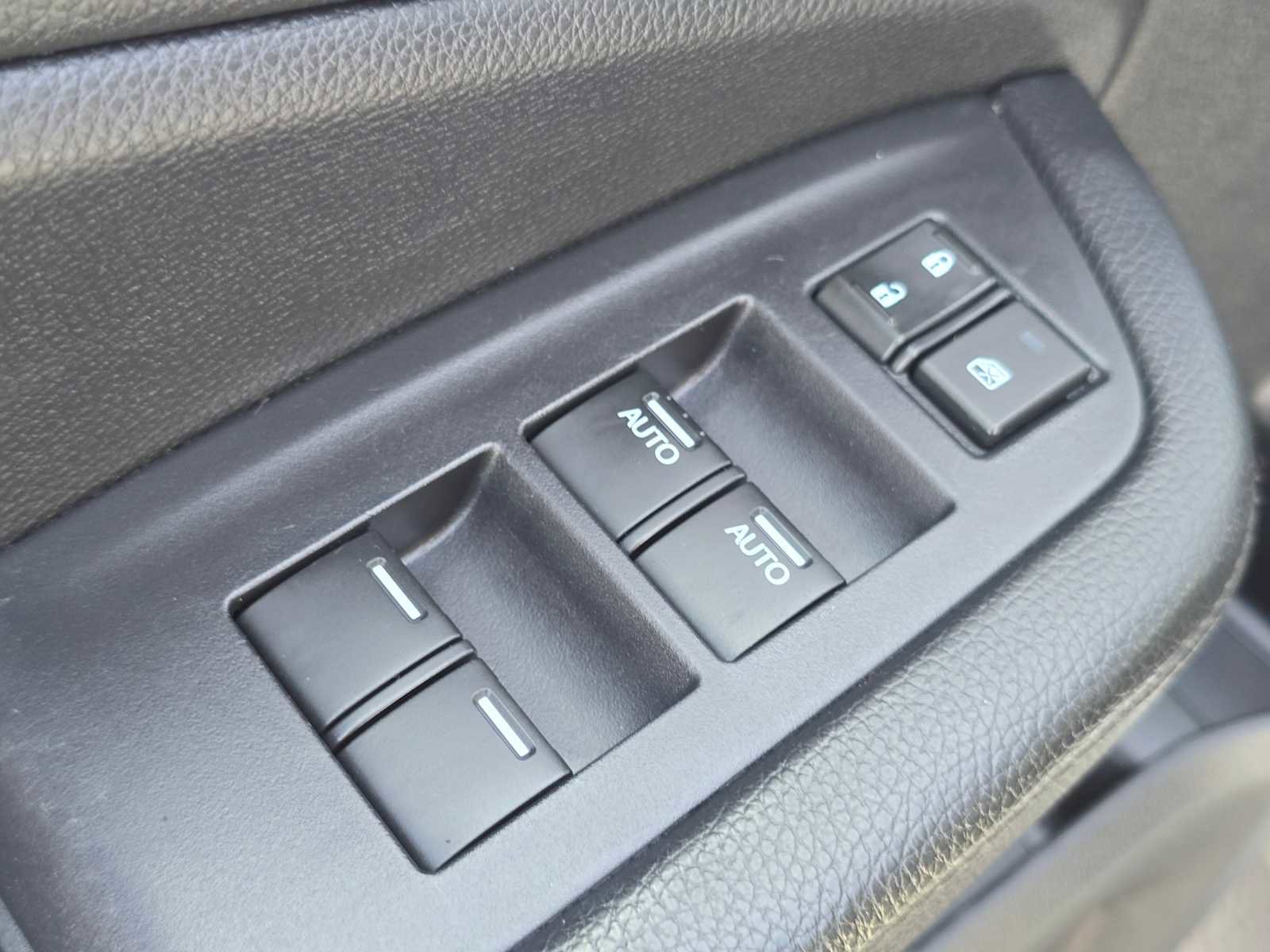 Used 2019 Honda Pilot Elite image 27