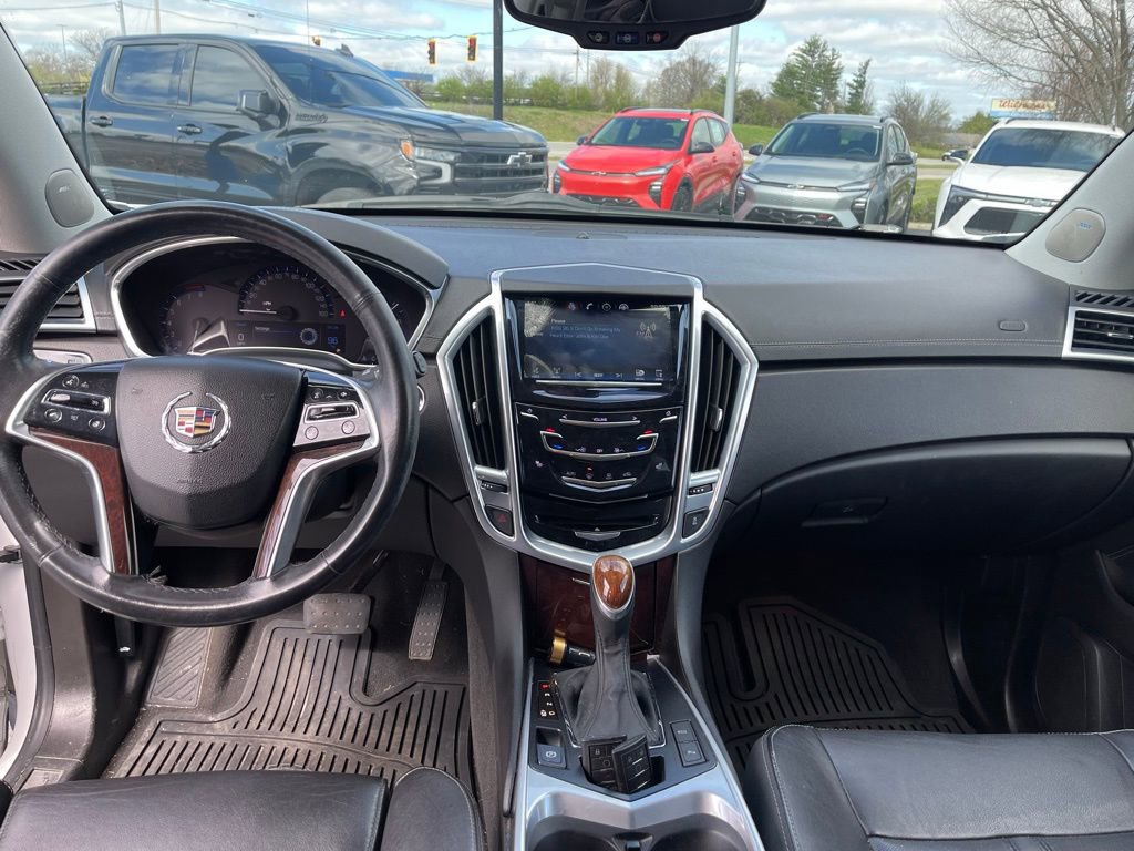 Used 2013 Cadillac SRX Luxury image 11