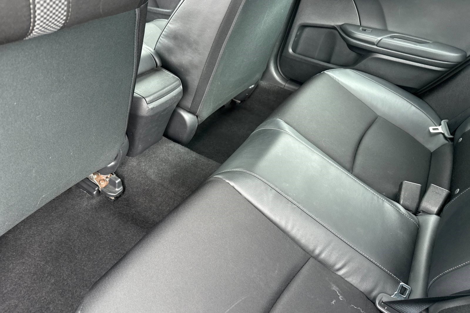 Used 2019 Honda Civic Sport image 24