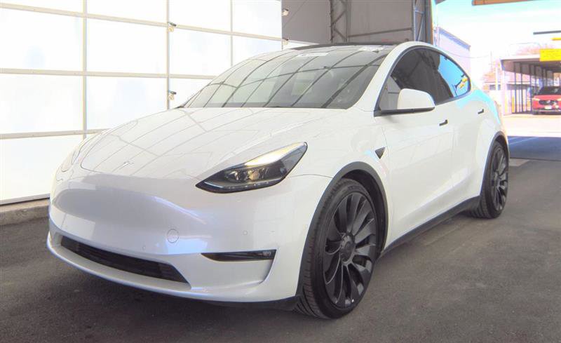 Used 2022 Tesla Model Y Performance image 3