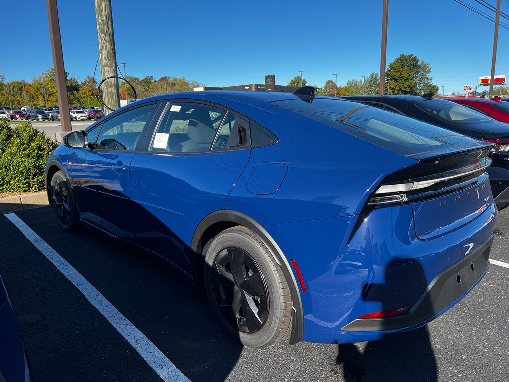 New 2026 Toyota Prius Plug-In Hybrid image 4