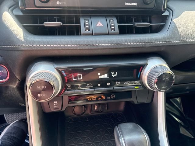 Used 2022 Toyota RAV4 XLE Premium AWD/4WD image 15