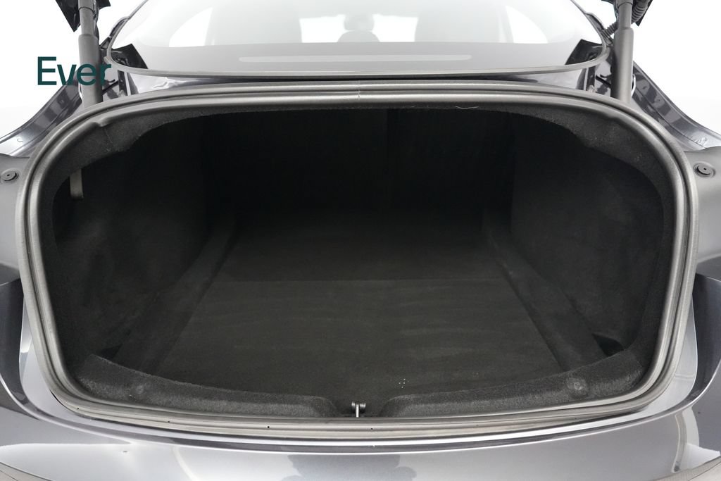 Used 2025 Tesla Model 3 Long Range RWD image 8