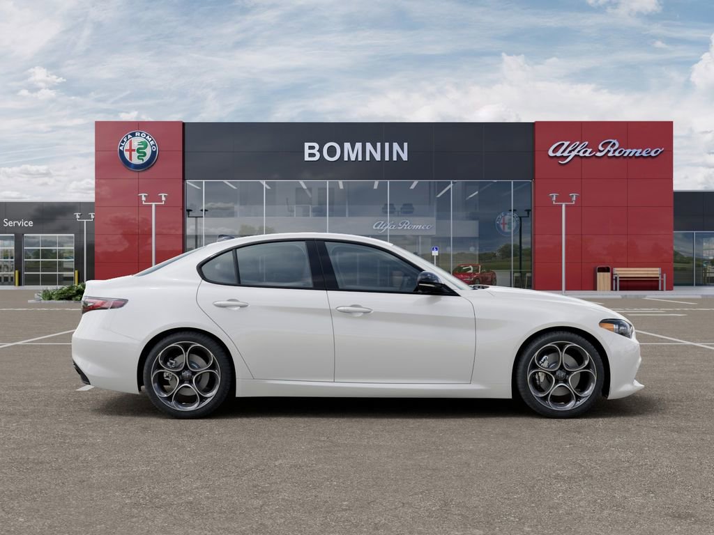 New 2026 Alfa Romeo Giulia image 21