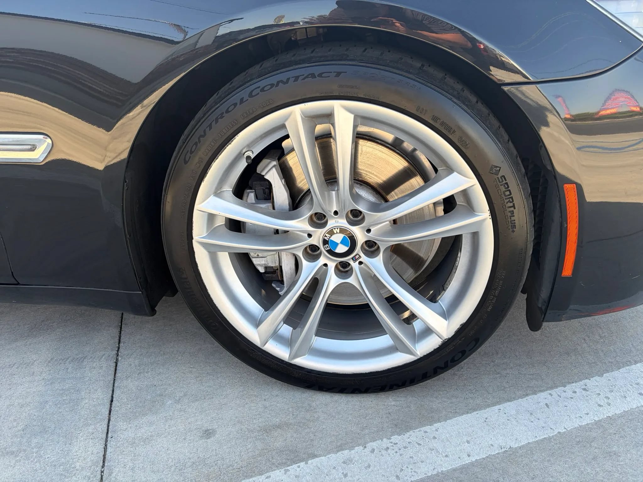 Used 2011 BMW 750Li RWD image 7