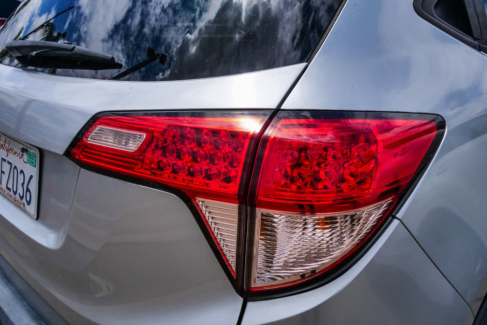 Used 2016 Honda HR-V EX image 14