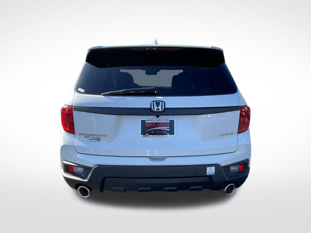 Used 2023 Honda Passport EX-L image 5