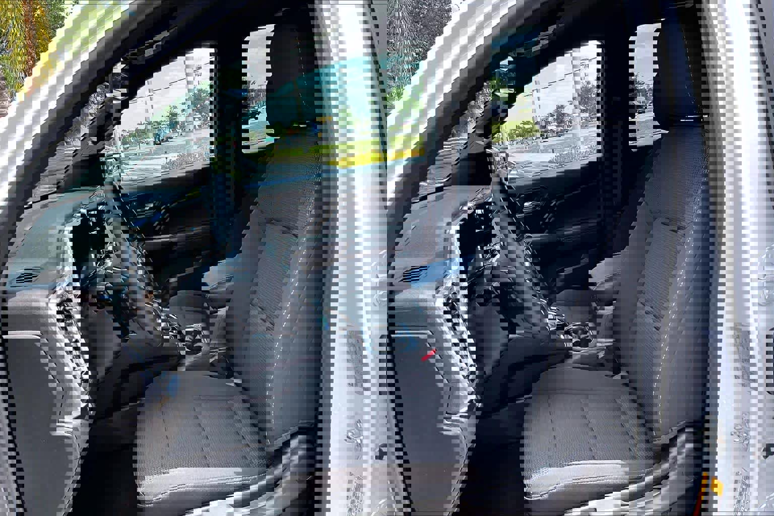 Used 2025 GMC Canyon Elevation RWD image 8