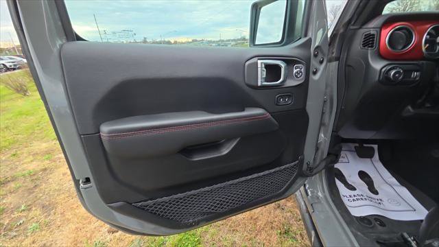 Used 2023 Jeep Wrangler Unlimited Rubicon w/ Steel Bumper Group image 14