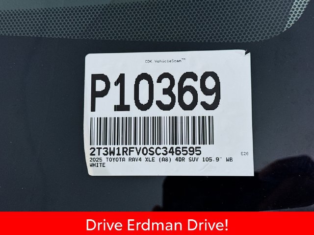Used 2025 Toyota RAV4 XLE w/ Convenience Package FWD image 31