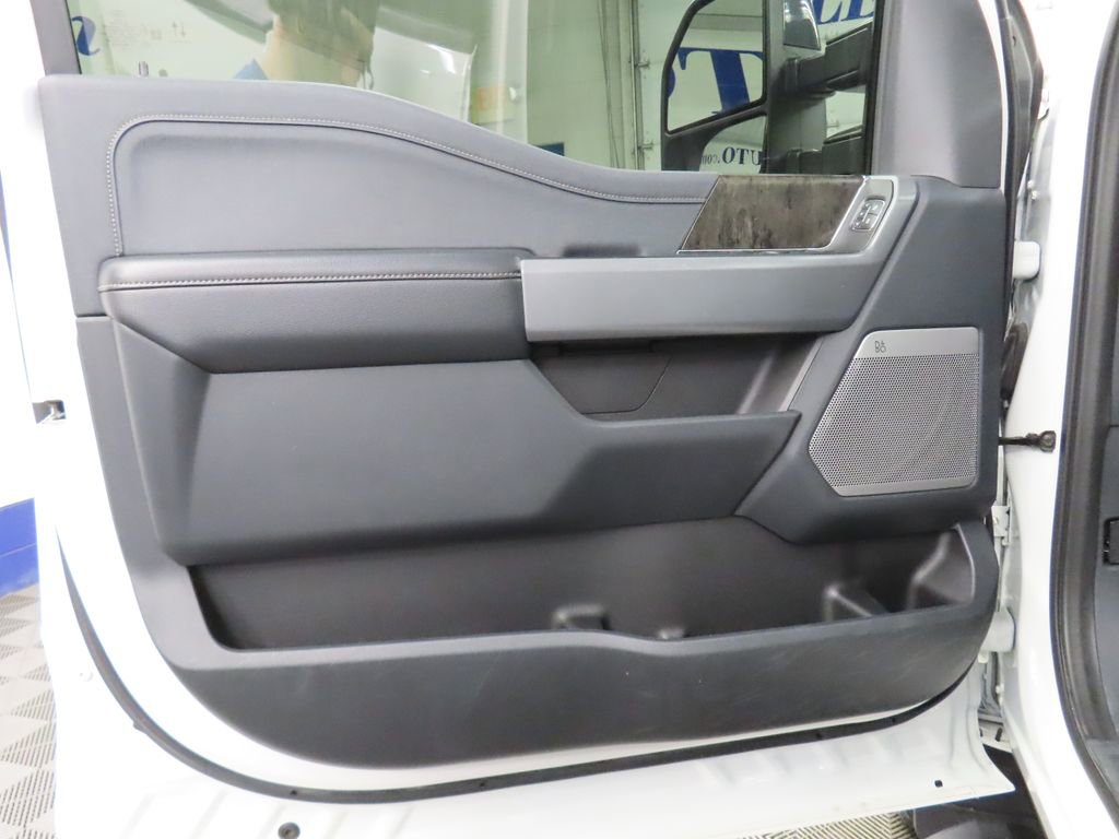 Used 2024 Ford F250 Lariat w/ Sport Appearance Package AWD/4WD image 59