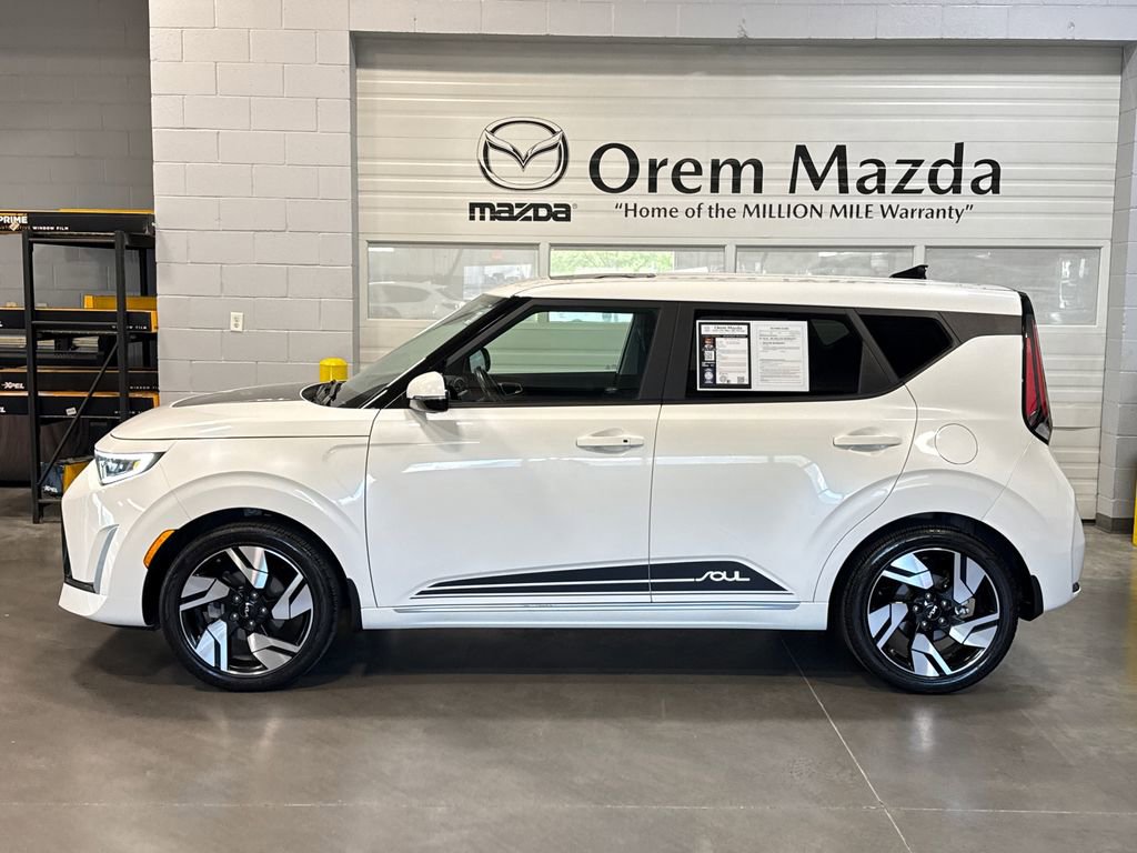 Used 2024 Kia Soul GT-Line w/ GT-Line Technology Package FWD image 26