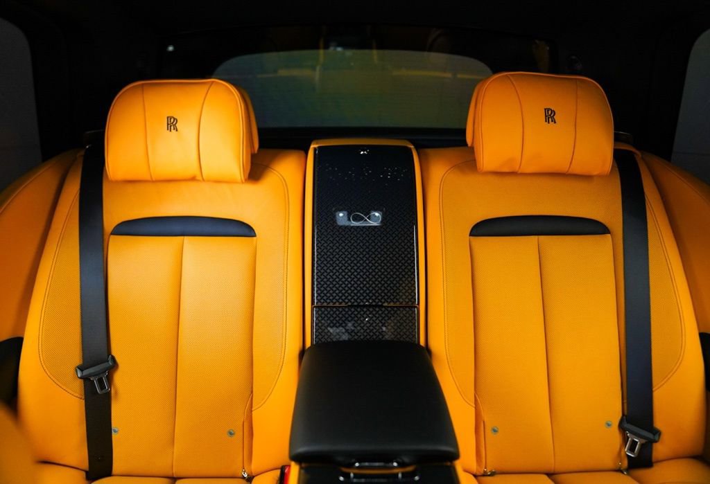 Certified 2024 Rolls-Royce Cullinan Black Badge w/ Driver's Package image 26