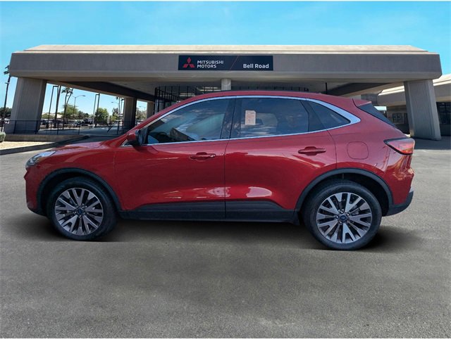 Used 2022 Ford Escape Titanium w/ Class II Trailer Tow Package image 2