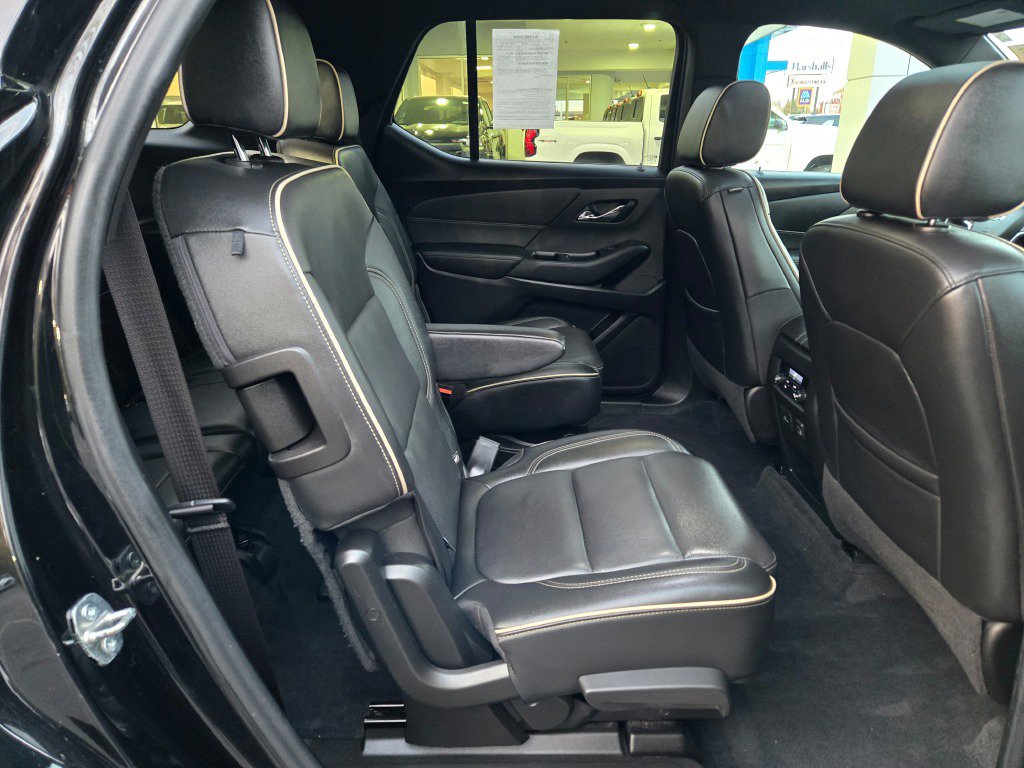 Used 2022 Chevrolet Traverse Premier w/ Redline Edition image 10