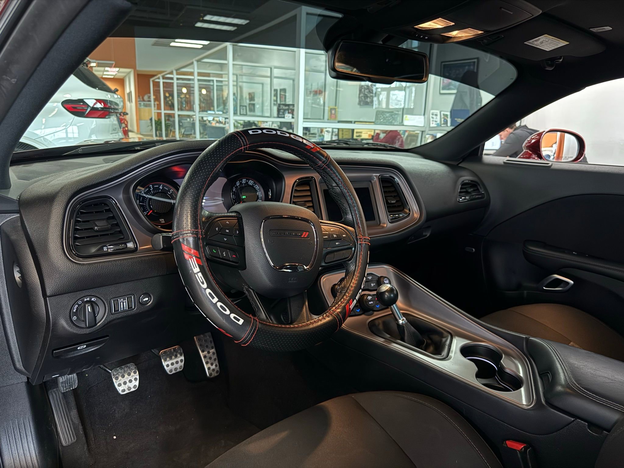 Used 2023 Dodge Challenger R/T w/ Blacktop Package image 25