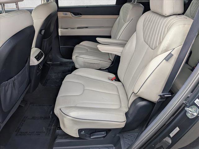 Used 2024 Hyundai Palisade Limited image 18