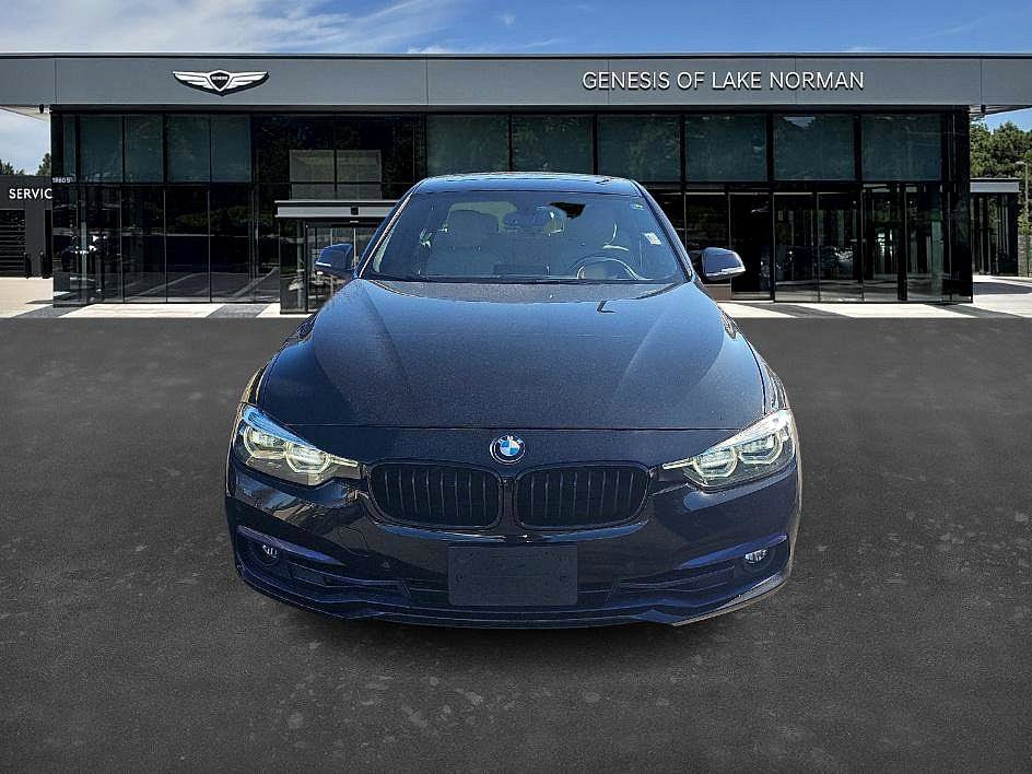 Used 2018 BMW 330i xDrive Sedan image 7